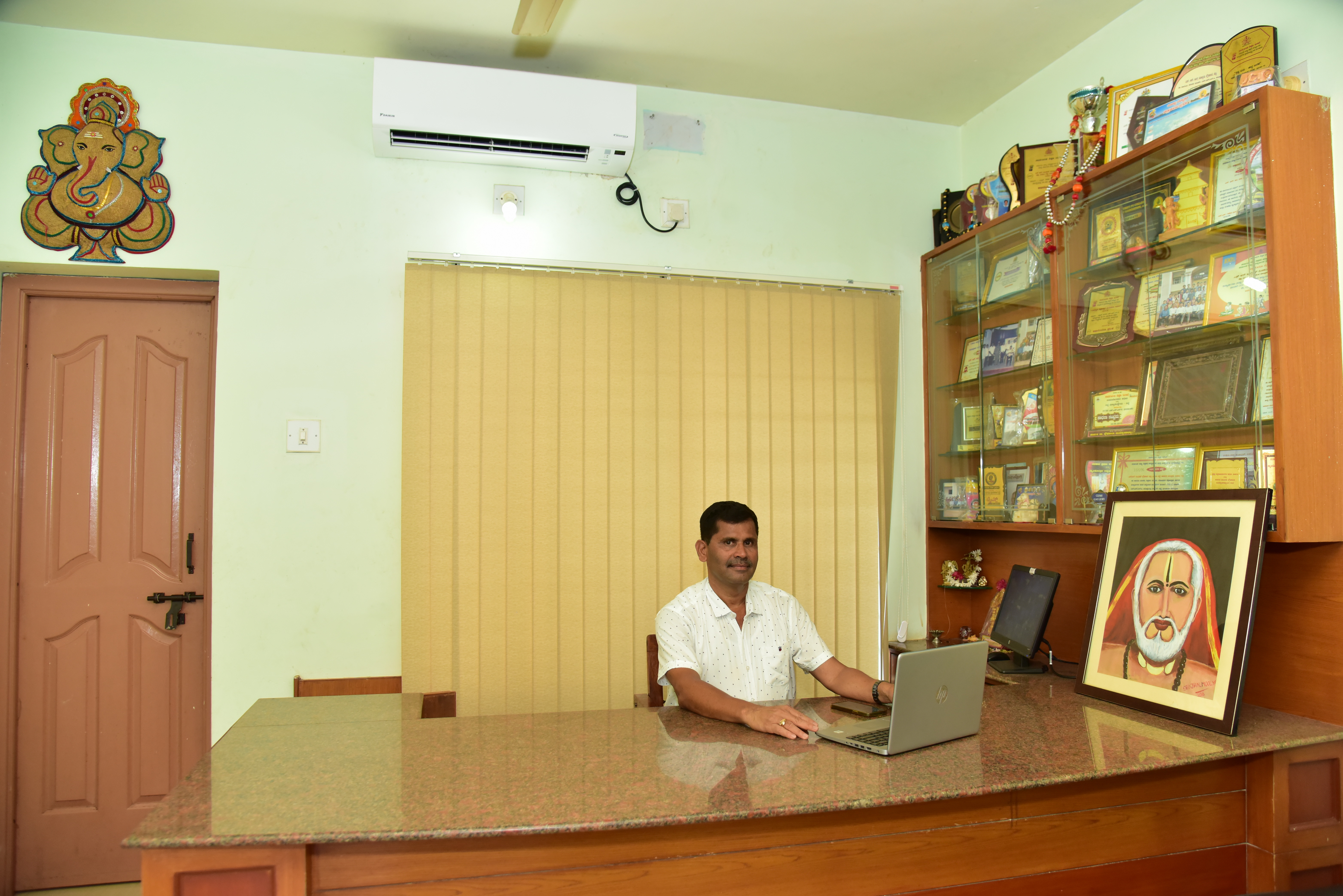 Dr.D.Veerendra Heggade